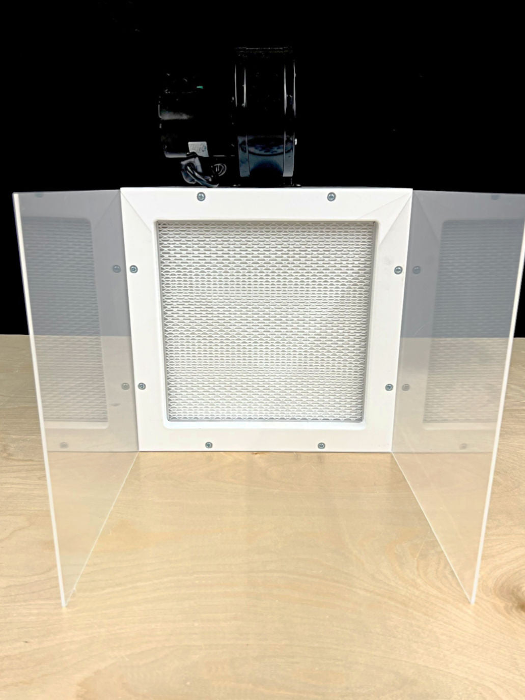 Bonsai 99.99% HEPA Horizontal Laminar Flow Hood White front view