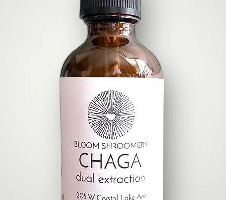 Chaga Dual Extraction Organic Mushroom Tincture  Close up